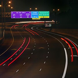 Diamond Grade Retro-reflective road signs