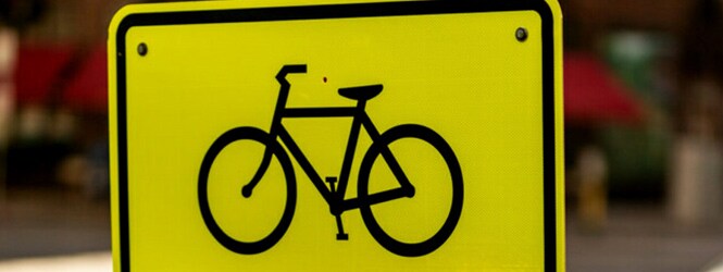 Yellow bicycle sign
